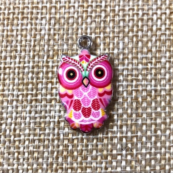 🔴 5 for $10 ONE Bright Owl Pendant Zinc Alloy Enamel - Picture 1 of 7